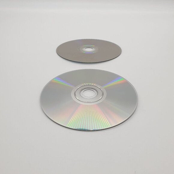 The Host Blu Ray DVD Digital Combo Pack Family Movie Night Collection - Picture 4 of 4